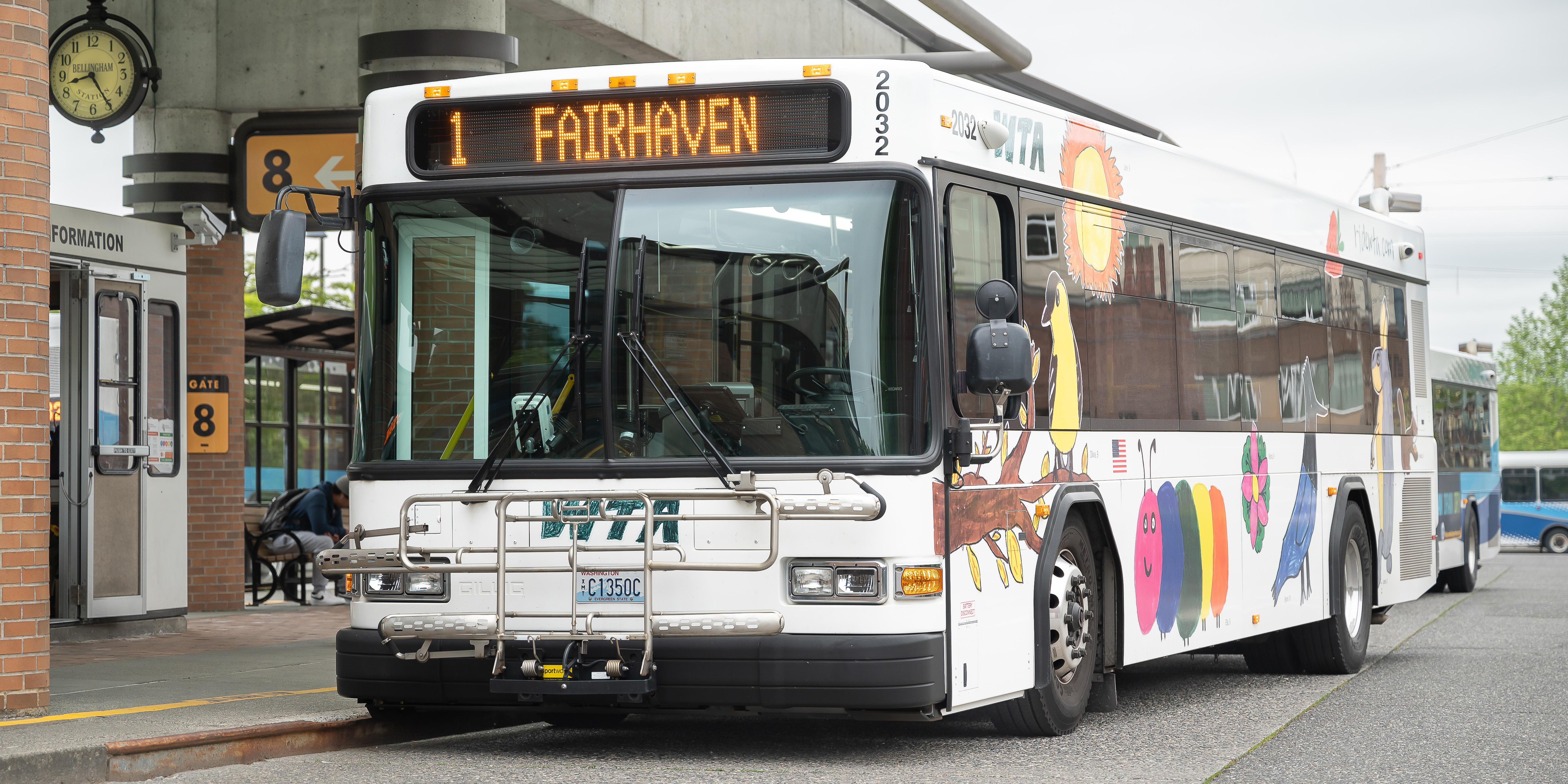 Guided Bus Trip to Holiday Port Festival